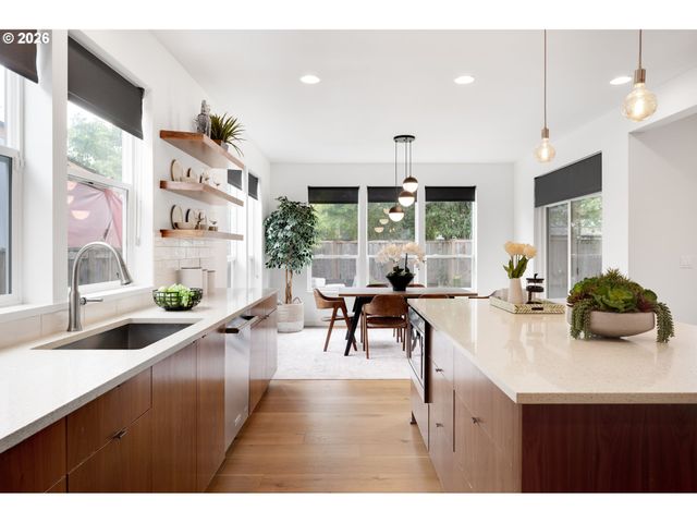 4942 Ne 35TH Ave, Portland, OR 97211