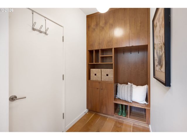 4942 Ne 35TH Ave, Portland, OR 97211