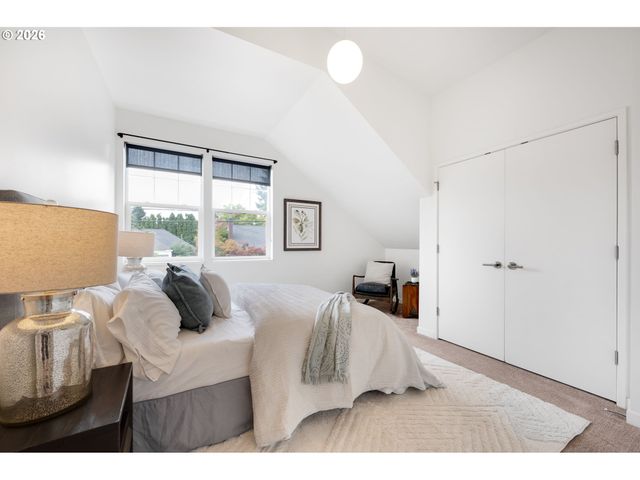 4942 Ne 35TH Ave, Portland, OR 97211