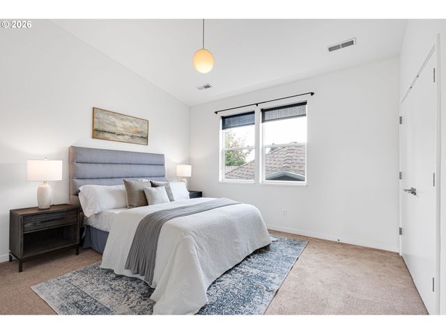 4942 Ne 35TH Ave, Portland, OR 97211