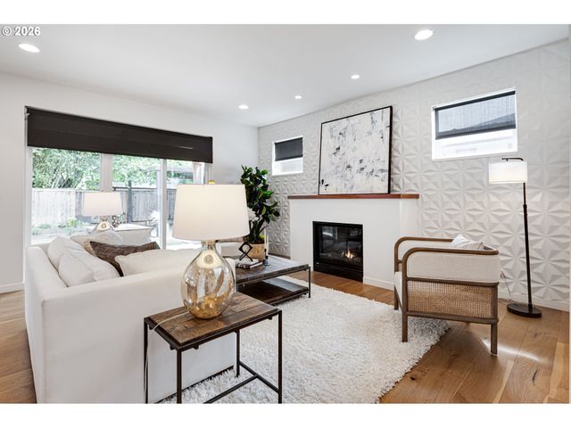 4942 Ne 35TH Ave, Portland, OR 97211