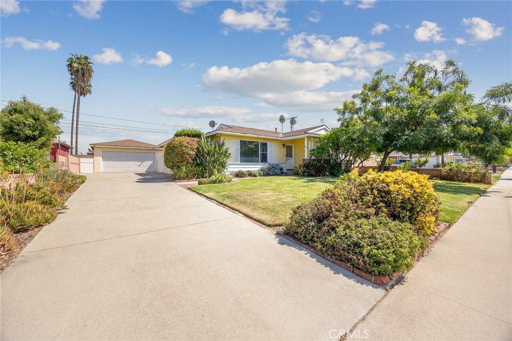 1460 N ALDENVILLE Avenue, Covina, CA 91722 — photo 3