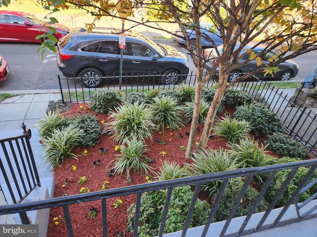 1530 SPRING PL NW, Washington, DC 20010