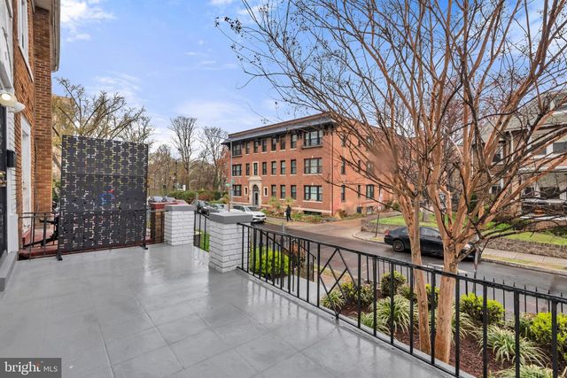 1530 SPRING PL NW, Washington, DC 20010