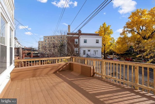 1530 SPRING PL NW, Washington, DC 20010