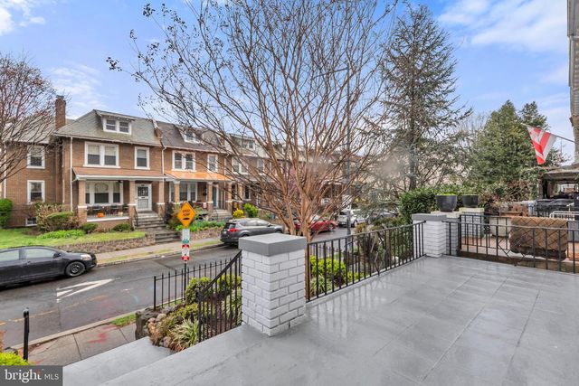 1530 SPRING PL NW, Washington, DC 20010