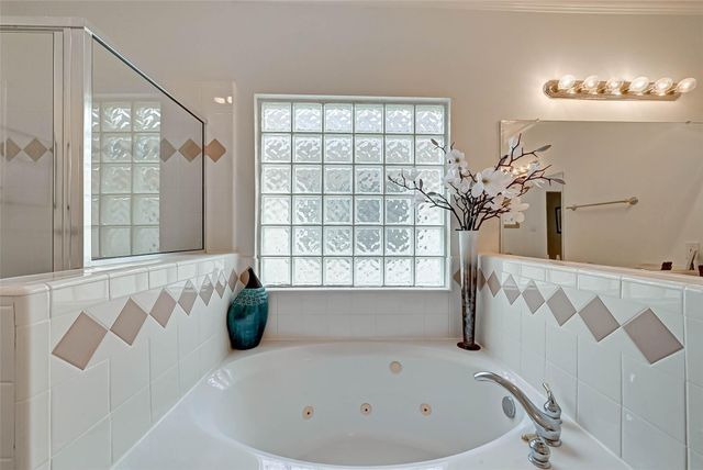 5917 Dolores Street D, Houston, TX 77057