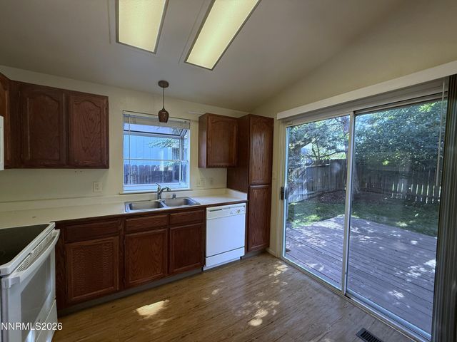 1801 Shadelands Court, Reno, NV 89523