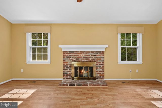 14 GREENWAY CIR, Fairless Hills, PA 19030