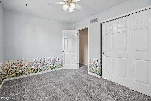14 GREENWAY CIR, Fairless Hills, PA 19030