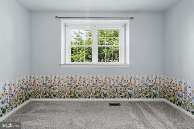 14 GREENWAY CIR, Fairless Hills, PA 19030
