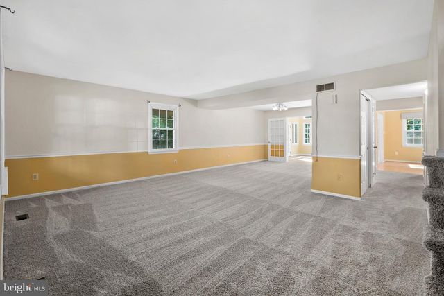 14 GREENWAY CIR, Fairless Hills, PA 19030