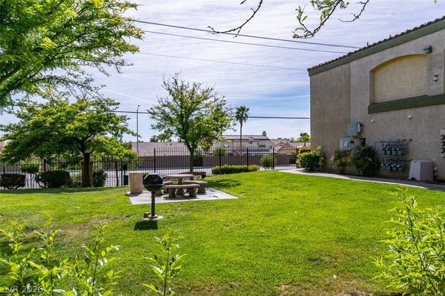 7885 West Flamingo Road 1130, Las Vegas, NV 89147