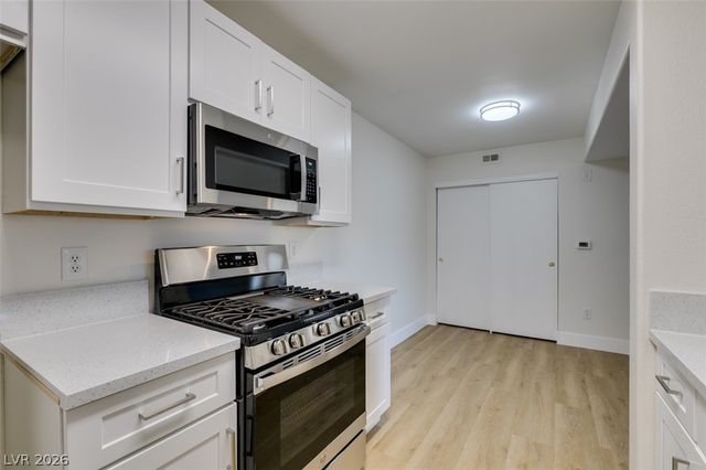 7885 West Flamingo Road 1130, Las Vegas, NV 89147