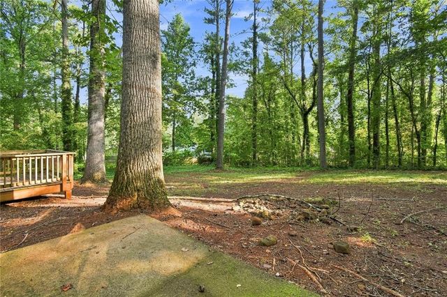 1515 Captain Thomas Court, Marietta, GA 30066