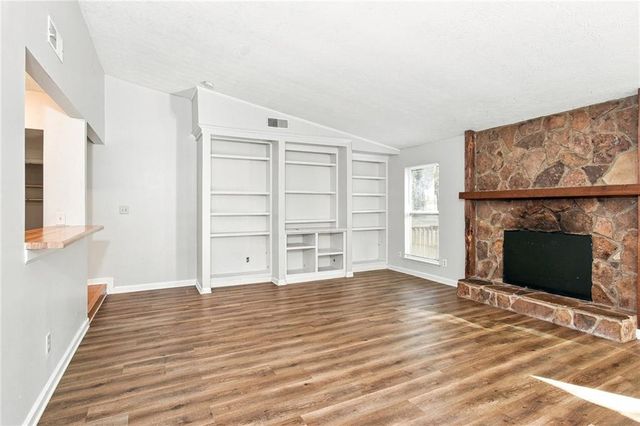 1515 Captain Thomas Court, Marietta, GA 30066
