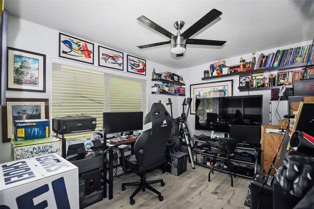 13574 SW 49th Ln, Miami, FL 33175