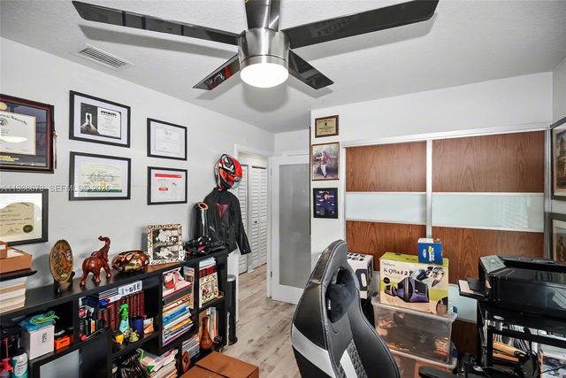 13574 SW 49th Ln, Miami, FL 33175