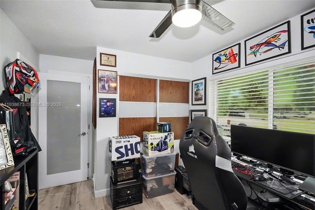 13574 SW 49th Ln, Miami, FL 33175