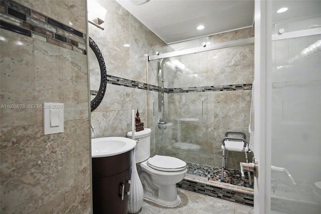 13574 SW 49th Ln, Miami, FL 33175