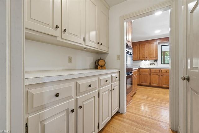 15402 New Towne Haven LN, Carrollton, VA 23314