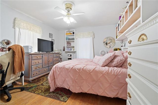 15402 New Towne Haven LN, Carrollton, VA 23314
