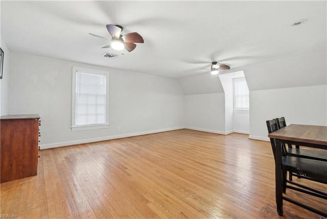 15402 New Towne Haven LN, Carrollton, VA 23314