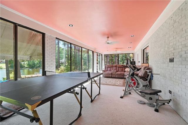 15402 New Towne Haven LN, Carrollton, VA 23314