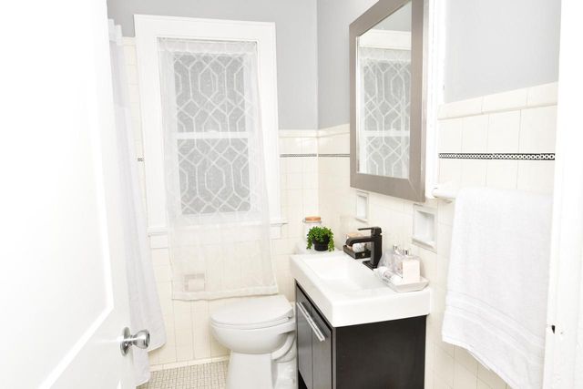 4144 N 14th STREET, Milwaukee, WI 53209