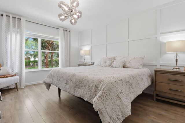 9069 Tremezzo Lane, Boynton Beach, FL 33472