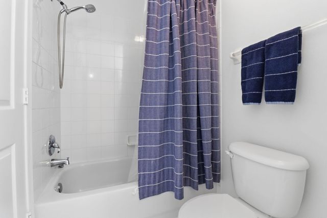 9069 Tremezzo Lane, Boynton Beach, FL 33472