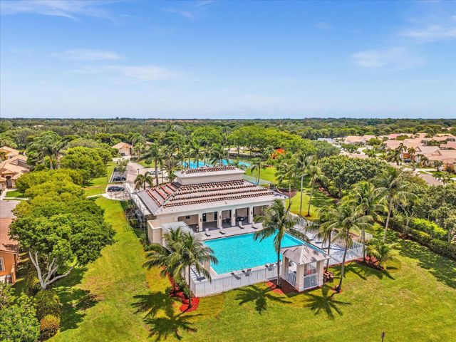 9069 Tremezzo Lane, Boynton Beach, FL 33472