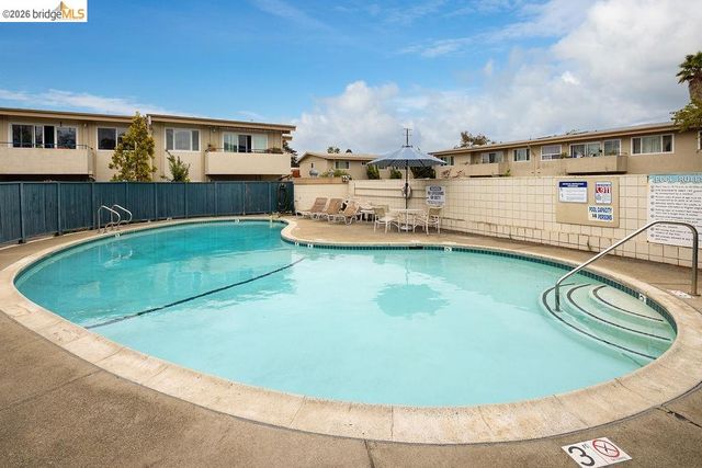2029 Otis Dr P, Alameda, CA 94501