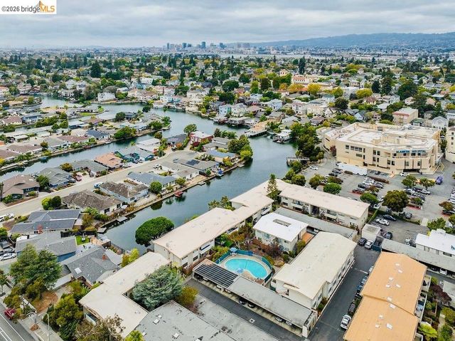2029 Otis Dr P, Alameda, CA 94501