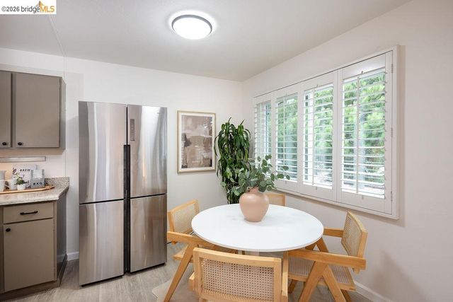 2029 Otis Dr P, Alameda, CA 94501