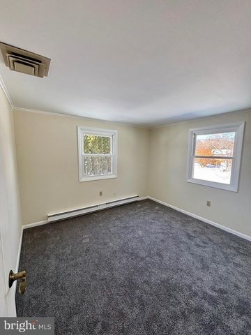 19 HEMLOCK DRIVE, Mechanicsburg, PA 17055