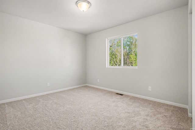 2187 Miami Trail, Huntington, IN 46750