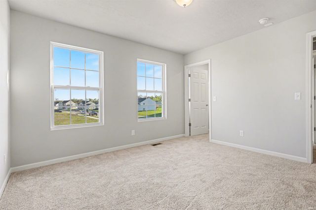 2187 Miami Trail, Huntington, IN 46750