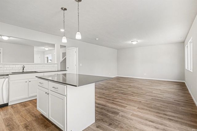2187 Miami Trail, Huntington, IN 46750