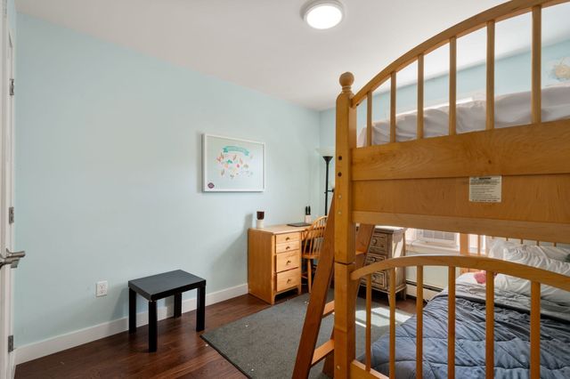 299-301 Bacon St, Natick, MA 01760