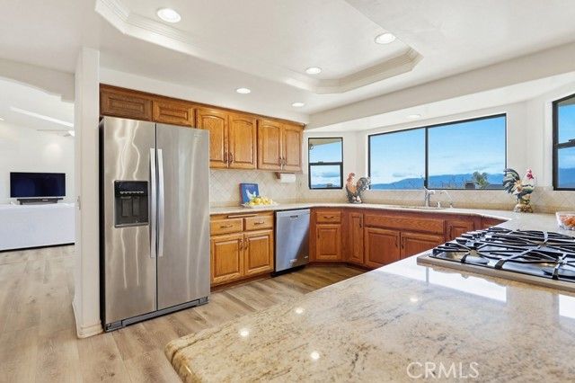 28572 Meadow Mesa Lane, Escondido, CA 92026