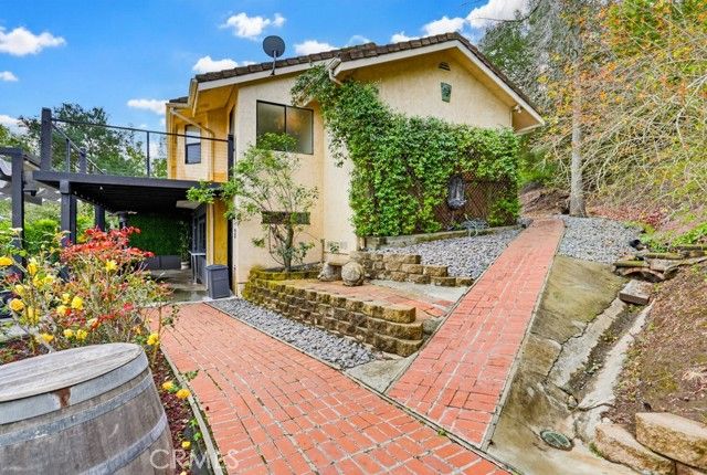 28572 Meadow Mesa Lane, Escondido, CA 92026