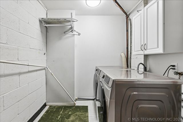 5941 E 25th Place, Tulsa, OK 74114