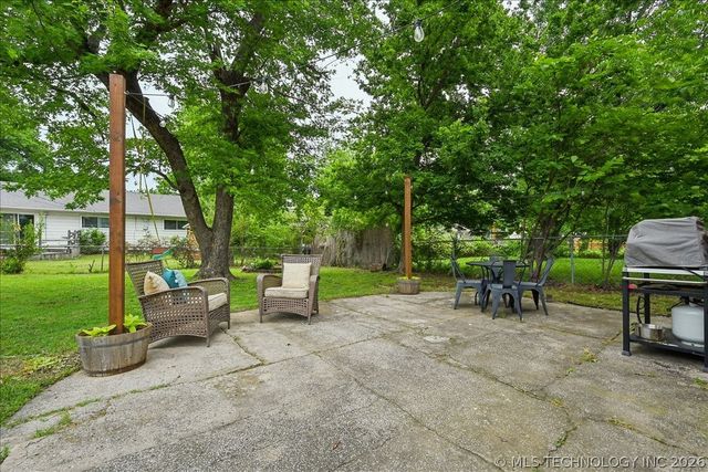 5941 E 25th Place, Tulsa, OK 74114