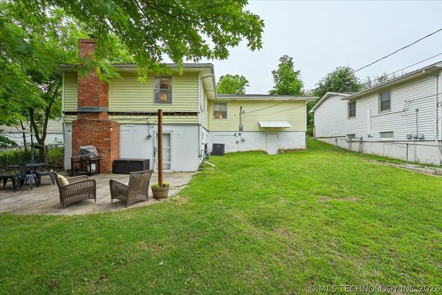 5941 E 25th Place, Tulsa, OK 74114