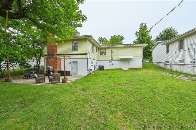5941 E 25th Place, Tulsa, OK 74114