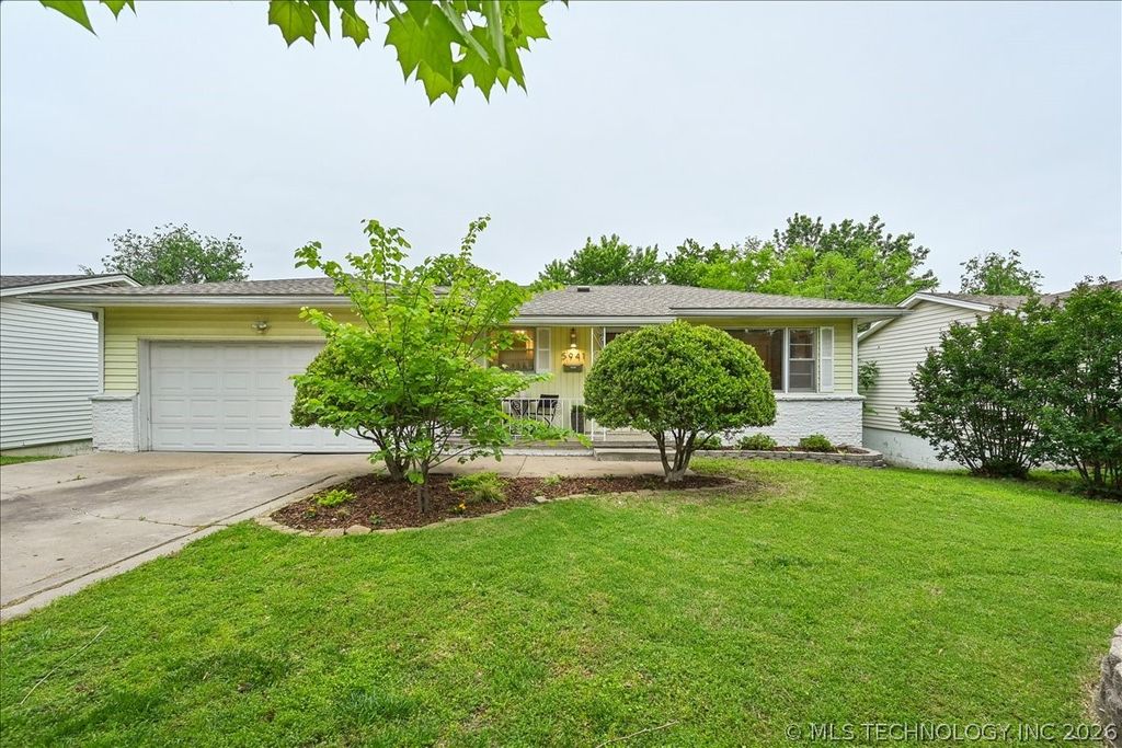 5941 E 25th Place, Tulsa, OK 74114