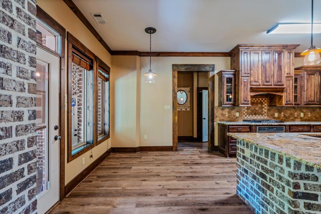 4327 Sparks Road, Alexander, AR 72002