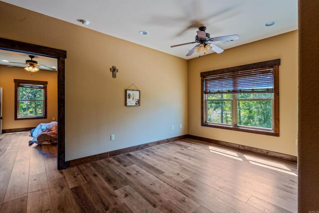 4327 Sparks Road, Alexander, AR 72002