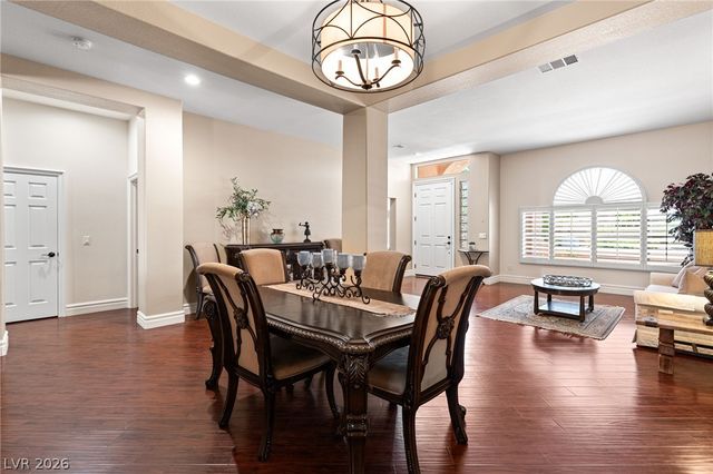 212 Cliff Valley Drive, Las Vegas, NV 89148